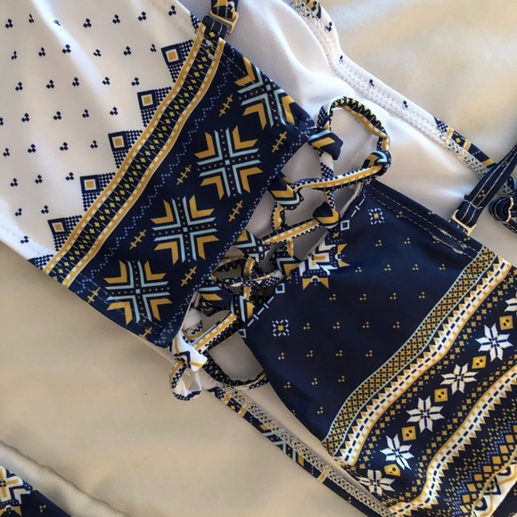 ROMWE Bathing Suit - Brand New w/o tags - Picture 2 of 2